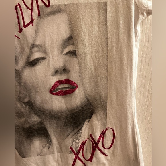 VTG~HOLLYWOOD LEGENDS~MARILYN DIMENSIONAL~XOXO TEE - 1985~L - Picture 7 of 8
